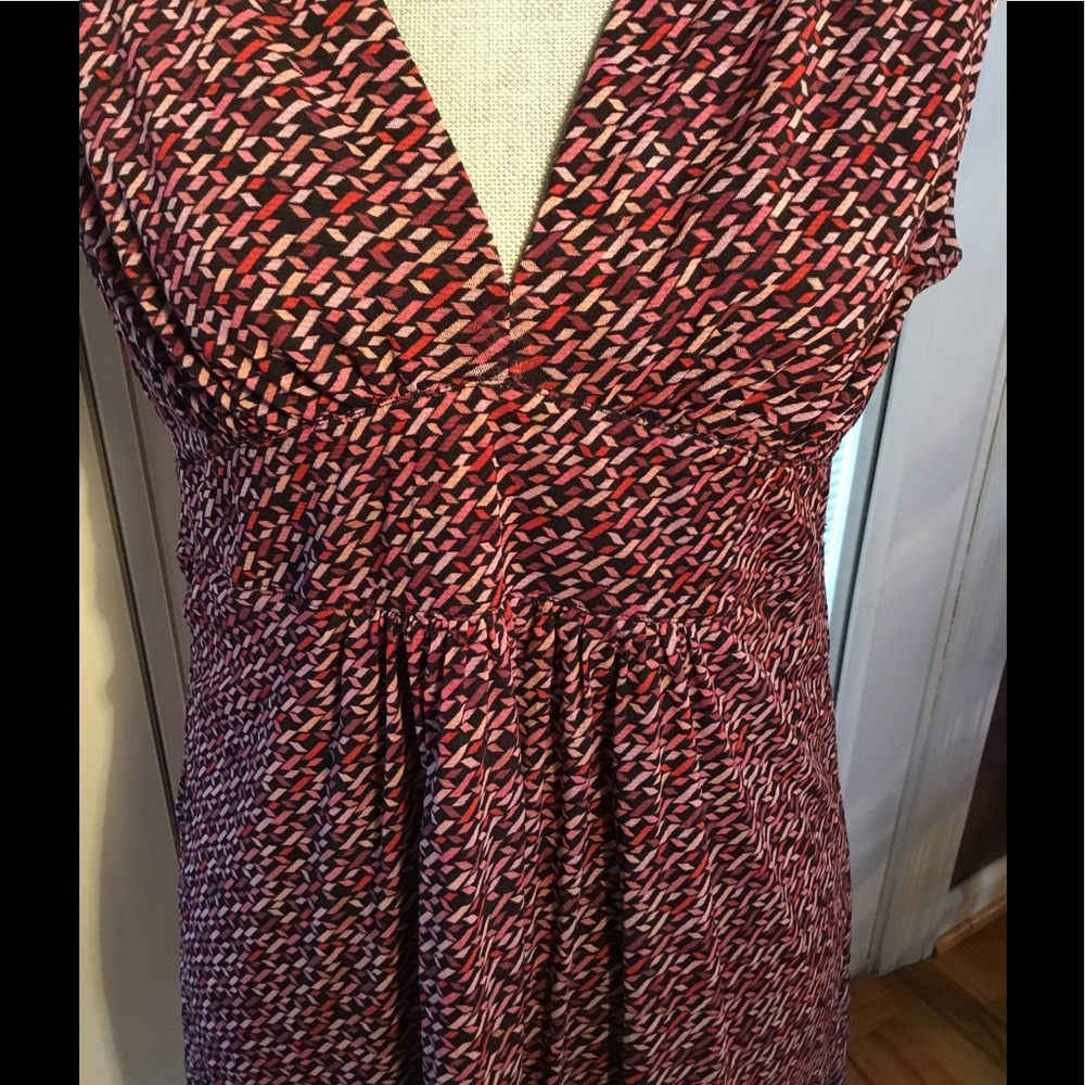 Women’s sleeveless pink tunic